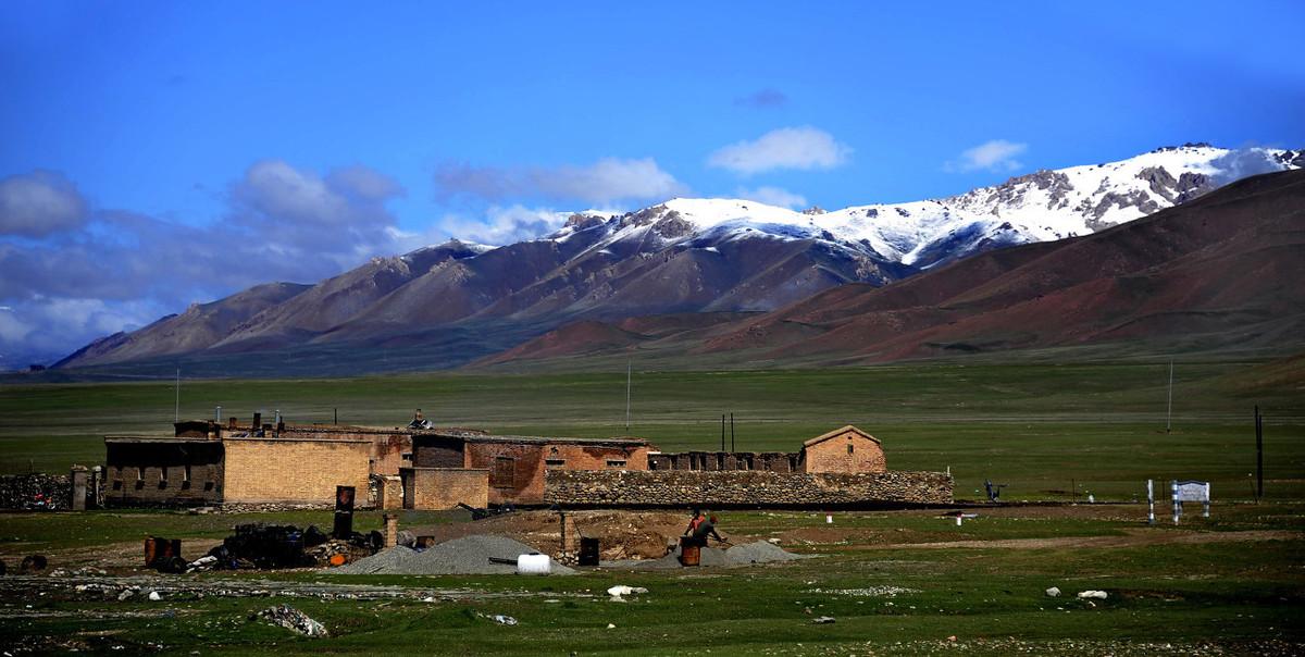 新疆旅游景點排名前十，新疆旅游景點排名前十榜單揭曉