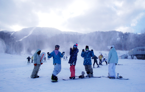 哈爾濱的滑雪場，雪上運動的魅力之都，哈爾濱，雪上運動魅力之都，滑雪場盡享冬日激情