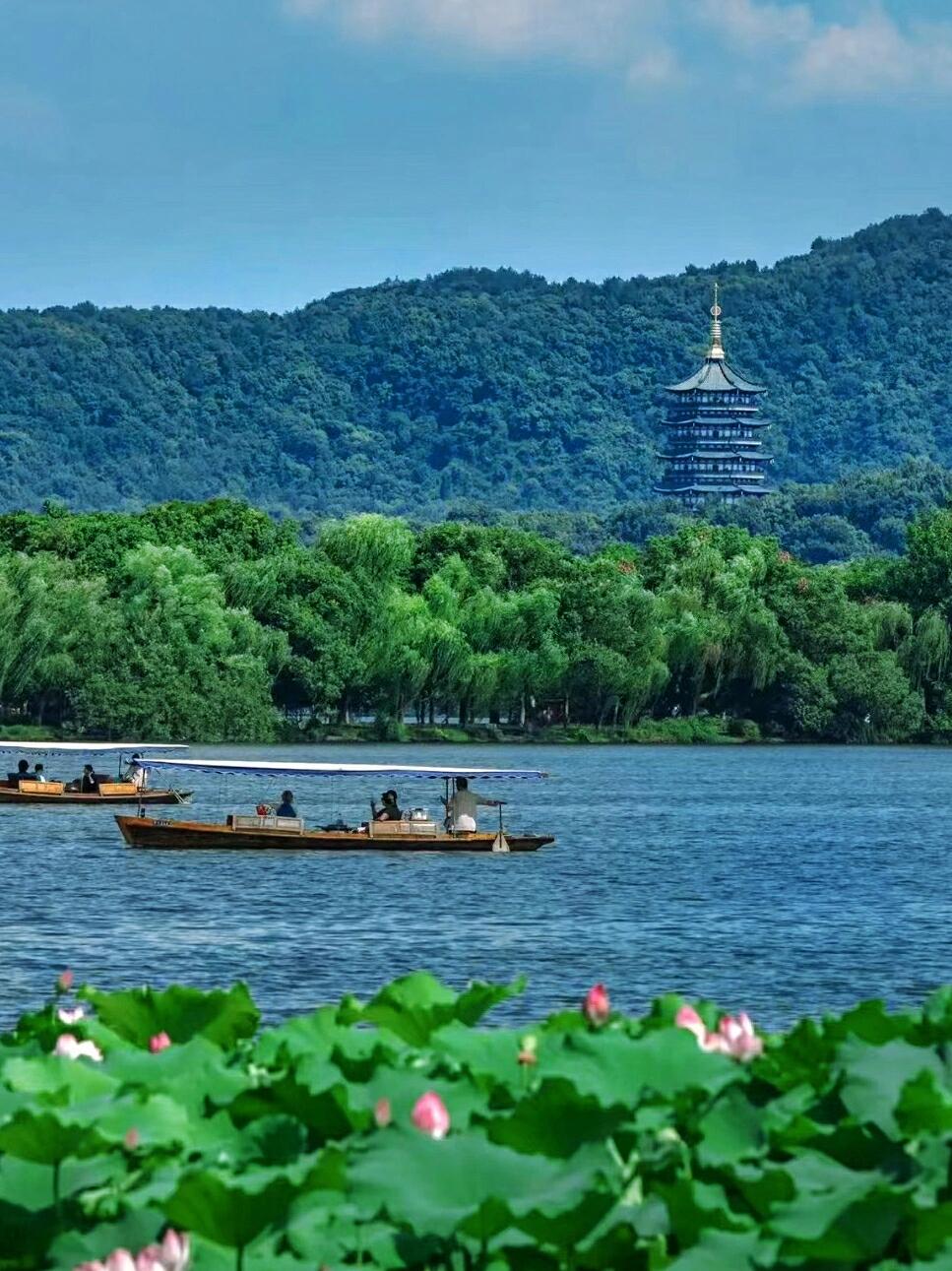 杭州西湖一日游攻略，領略千年風華，品味湖光山色，杭州西湖一日游，領略千年風華，暢游湖光山色之旅