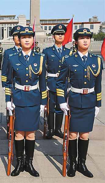 三軍儀仗隊女兵靴子，榮耀與責任的象征，三軍儀仗隊女兵靴子，榮耀與責任的標志