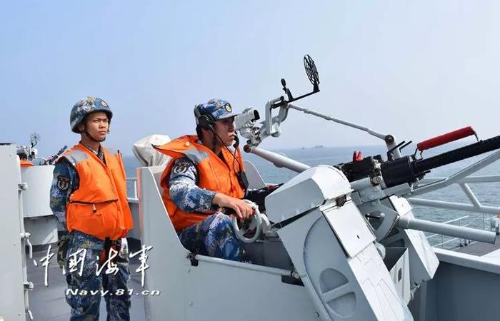 廈門護衛艦十六支隊，守護海洋安全的鋼鐵長城，廈門護衛艦十六支隊，海洋安全的鋼鐵長城守護者