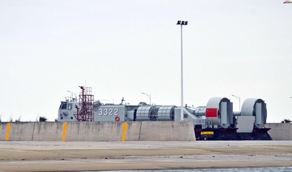 揭秘中國海軍726型氣墊登陸艇參數與性能，揭秘，中國海軍726型氣墊登陸艇詳細參數與卓越性能